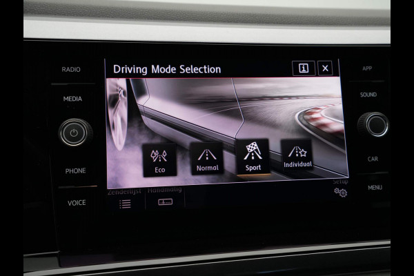 Volkswagen Polo 2.0 TSI GTI 200pk DSG Navi via app Camera Stoelverwarming Virtual cockpit 267 Volkswagen Polo 2.0 TSI GTI 200pk DSG Navi via app Camera Stoelverwarming Virtual cockpit 267