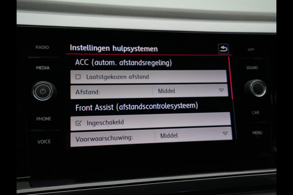 Volkswagen Polo 2.0 TSI GTI 200pk DSG Navi via app Camera Stoelverwarming Virtual cockpit 267 Volkswagen Polo 2.0 TSI GTI 200pk DSG Navi via app Camera Stoelverwarming Virtual cockpit 267