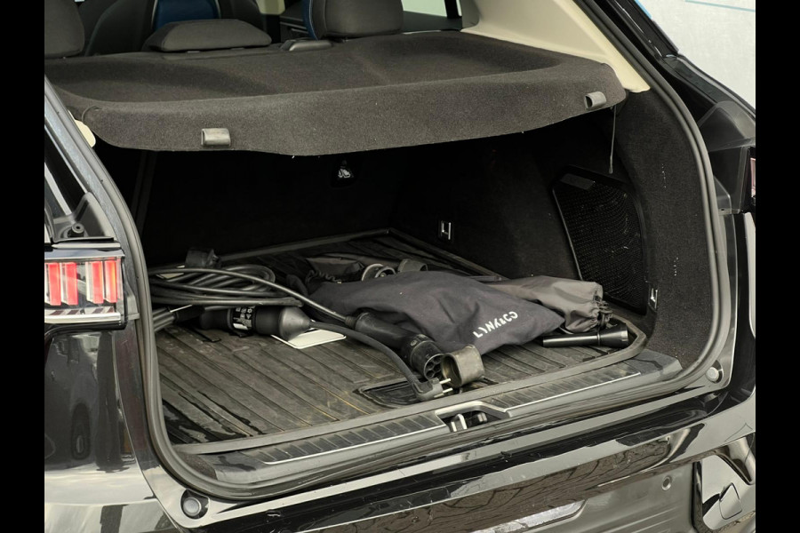 Lynk & Co 01 1.5 4X ZWART OP VOORRAAD! NL AUTO | TREKHAAK | CAMERA | PANO | Lynk & Co 01 1.5 4X ZWART OP VOORRAAD! NL AUTO | TREKHAAK | CAMERA | PANO |