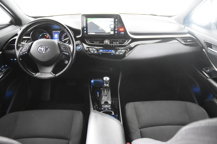 Toyota C-HR 1.8 Hybrid Dynamic *Navigatie*Stoelverwarming* Toyota C-HR 1.8 Hybrid Dynamic *Navigatie*Stoelverwarming*