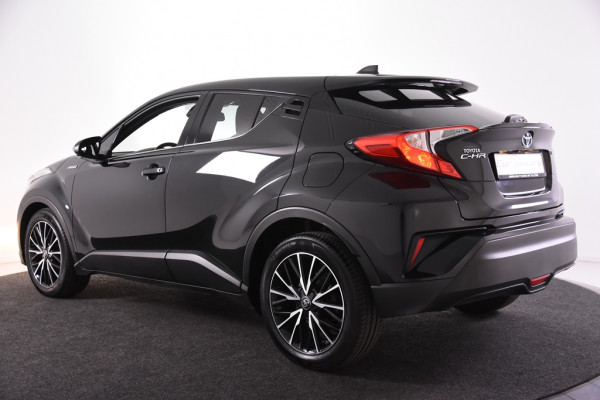 Toyota C-HR 1.8 Hybrid Dynamic *Navigatie*Stoelverwarming* Toyota C-HR 1.8 Hybrid Dynamic *Navigatie*Stoelverwarming*