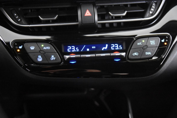 Toyota C-HR 1.8 Hybrid Dynamic *Navigatie*Stoelverwarming* Toyota C-HR 1.8 Hybrid Dynamic *Navigatie*Stoelverwarming*