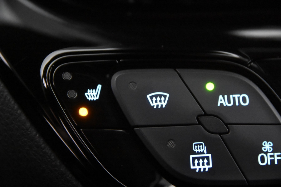 Toyota C-HR 1.8 Hybrid Dynamic *Navigatie*Stoelverwarming* Toyota C-HR 1.8 Hybrid Dynamic *Navigatie*Stoelverwarming*