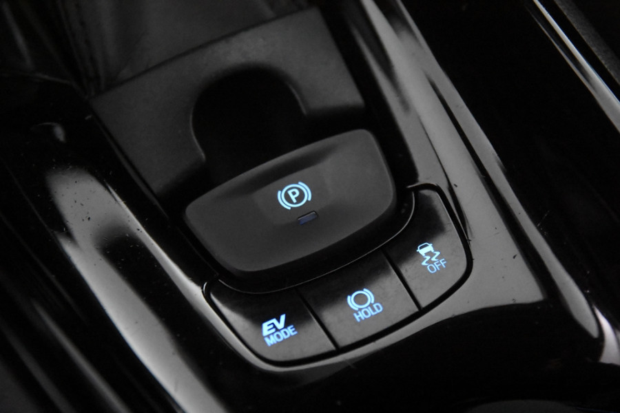 Toyota C-HR 1.8 Hybrid Dynamic *Navigatie*Stoelverwarming* Toyota C-HR 1.8 Hybrid Dynamic *Navigatie*Stoelverwarming*