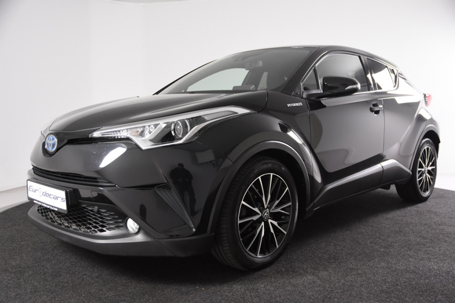 Toyota C-HR 1.8 Hybrid Dynamic *Navigatie*Stoelverwarming* Toyota C-HR 1.8 Hybrid Dynamic *Navigatie*Stoelverwarming*