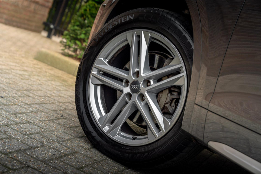 Audi Q5 2.0 TFSI Quattro Sport S Line Edition 252 PK Aut. Pano Stoelverwarming Xenon 19'' Audi Q5 2.0 TFSI Quattro Sport S Line Edition 252 PK Aut. Pano Stoelverwarming Xenon 19''