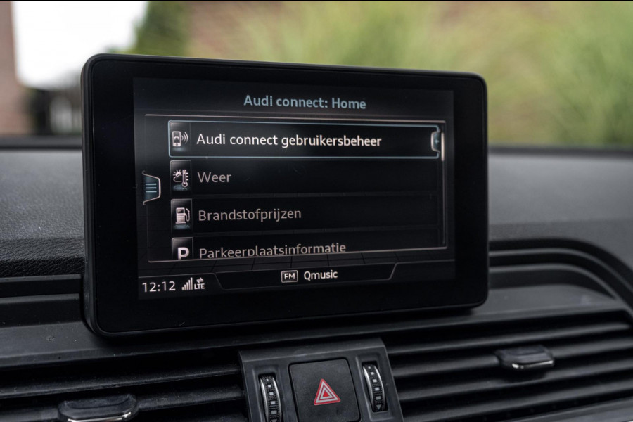 Audi Q5 2.0 TFSI Quattro Sport S Line Edition 252 PK Aut. Pano Stoelverwarming Xenon 19'' Audi Q5 2.0 TFSI Quattro Sport S Line Edition 252 PK Aut. Pano Stoelverwarming Xenon 19''