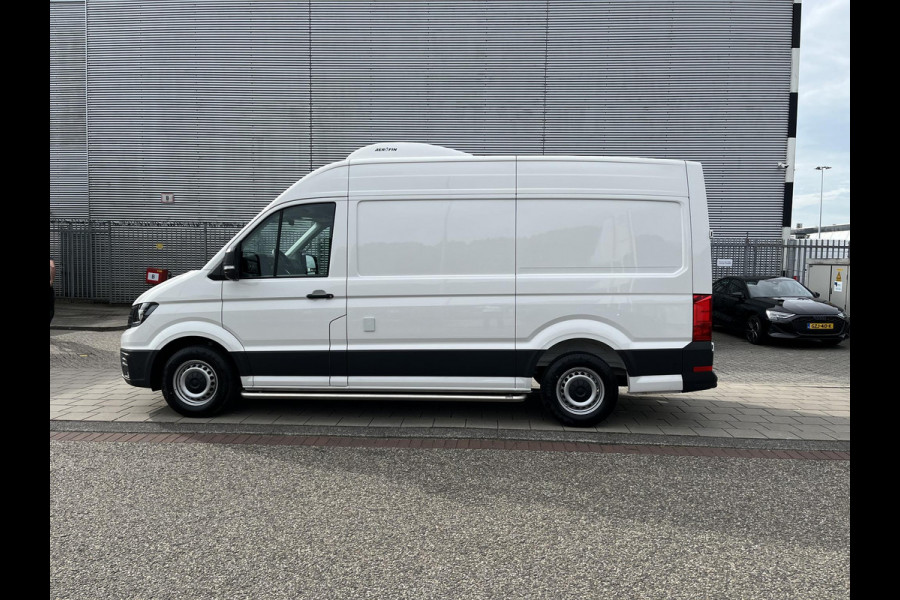 Volkswagen Crafter 35 2.0 TDI L3H3 Highline 140 pk AUTOMAAT Koelwagen Vrieswagen Tot -15 graden| NAV | PDC | CAMERA Volkswagen Crafter 35 2.0 TDI L3H3 Highline 140 pk AUTOMAAT Koelwagen Vrieswagen Tot -15 graden| NAV | PDC | CAMERA