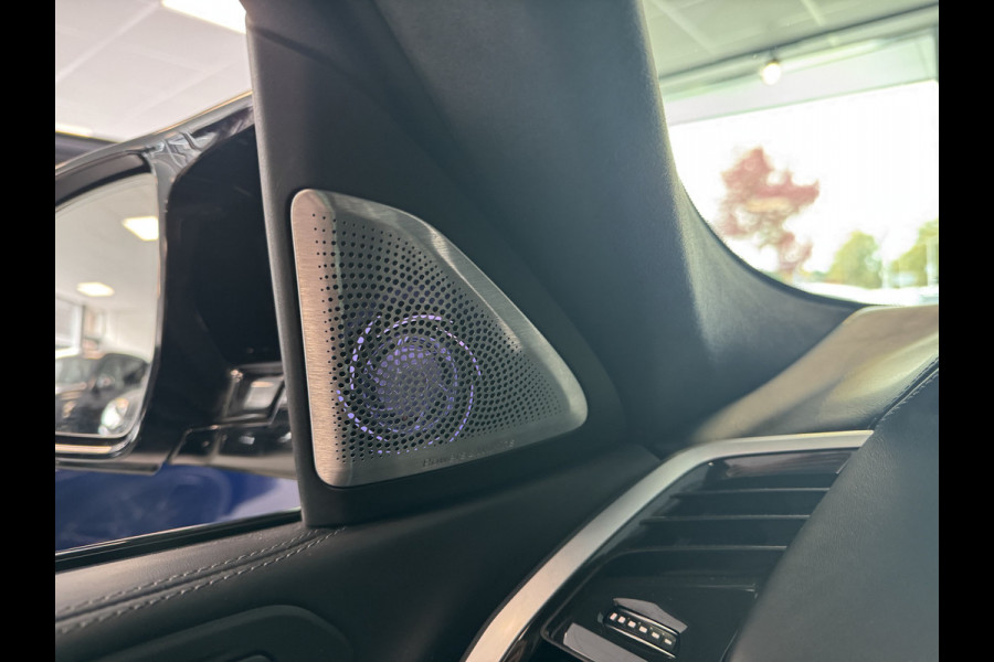 BMW X6 M Competition / Trekhaak / Panoramadak / 360Camera / Head-up / Rear Entertainment / Bowers & Wilkens / 22'' / Softclose / Intr.voorverwarming / Carbon intr. / Stoelventilatie / Stuur+Stoelverwarming / DAB BMW X6 M Competition / Trekhaak / Panoramadak / 360Camera / Head-up / Rear Entertainment / Bowers & Wilkens / 22'' / Softclose / Intr.voorverwarming / Carbon intr. / Stoelventilatie / Stuur+Stoelverwarming / DAB