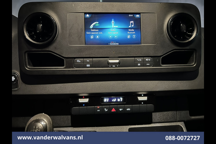 Mercedes-Benz Sprinter 316 CDI 164pk L3H2 Euro6 Airco | Camera | Apple Carplay | Cruisecontrol | Chauffeursstoel Android Auto, 270 Graden Achterdeuren, Stoelverwarming, Parkeersensoren, Bijrijdersbank Mercedes-Benz Sprinter 316 CDI 164pk L3H2 Euro6 Airco | Camera | Apple Carplay | Cruisecontrol | Chauffeursstoel Android Auto, 270 Graden Achterdeuren, Stoelverwarming, Parkeersensoren, Bijrijdersbank