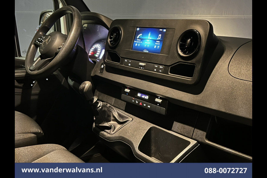 Mercedes-Benz Sprinter 316 CDI 164pk L3H2 Euro6 Airco | Camera | Apple Carplay | Cruisecontrol | Chauffeursstoel Android Auto, 270 Graden Achterdeuren, Stoelverwarming, Parkeersensoren, Bijrijdersbank Mercedes-Benz Sprinter 316 CDI 164pk L3H2 Euro6 Airco | Camera | Apple Carplay | Cruisecontrol | Chauffeursstoel Android Auto, 270 Graden Achterdeuren, Stoelverwarming, Parkeersensoren, Bijrijdersbank