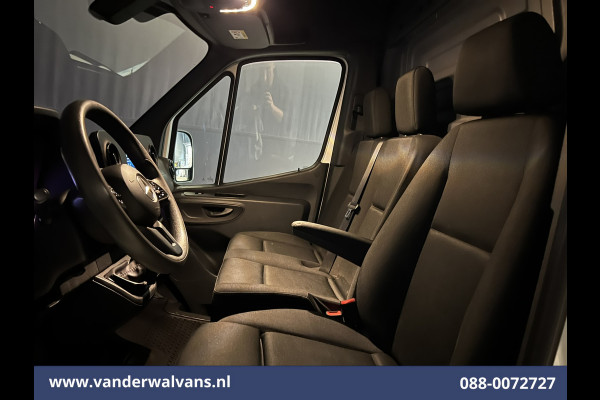 Mercedes-Benz Sprinter 316 CDI 164pk L3H2 Euro6 Airco | Camera | Apple Carplay | Cruisecontrol | Chauffeursstoel Android Auto, 270 Graden Achterdeuren, Stoelverwarming, Parkeersensoren, Bijrijdersbank Mercedes-Benz Sprinter 316 CDI 164pk L3H2 Euro6 Airco | Camera | Apple Carplay | Cruisecontrol | Chauffeursstoel Android Auto, 270 Graden Achterdeuren, Stoelverwarming, Parkeersensoren, Bijrijdersbank
