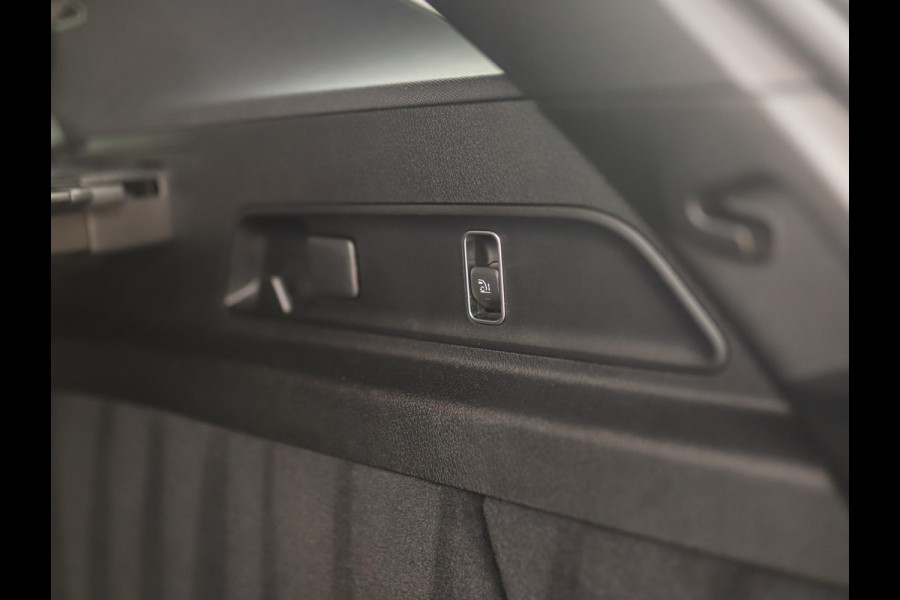 Mercedes-Benz GLE AMG 53 4MATIC+ Premium | 360° Camera | Matrix LED | Stoelverw. V+A | Trekhaak | Pano | 4-Zone Airco Mercedes-Benz GLE AMG 53 4MATIC+ Premium | 360° Camera | Matrix LED | Stoelverw. V+A | Trekhaak | Pano | 4-Zone Airco