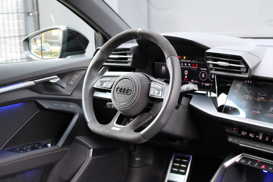 Audi S3 Sportback 2.0 TFSI S3 quattro | PANO | MEMORY | KEYLESS | B&O | RS-VELGEN | MAXTON | ACC | Audi S3 Sportback 2.0 TFSI S3 quattro | PANO | MEMORY | KEYLESS | B&O | RS-VELGEN | MAXTON | ACC |