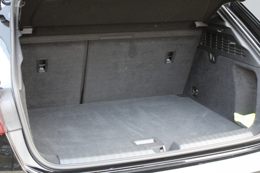 Audi S3 Sportback 2.0 TFSI S3 quattro | PANO | MEMORY | KEYLESS | B&O | RS-VELGEN | MAXTON | ACC | Audi S3 Sportback 2.0 TFSI S3 quattro | PANO | MEMORY | KEYLESS | B&O | RS-VELGEN | MAXTON | ACC |