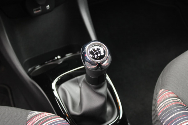 Citroën C1 1.0 VTi Feel Airco Navi AchteruitCamera !!NIEUWBINNEN!!