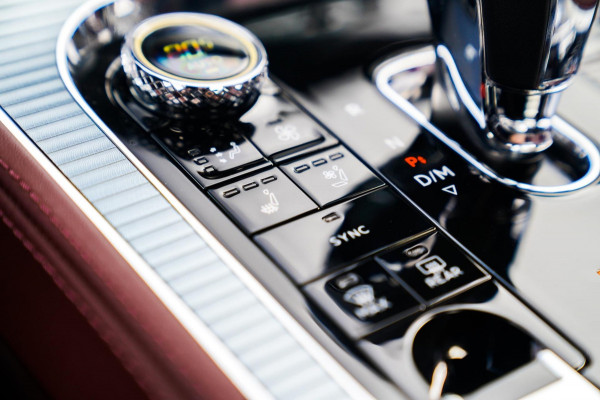 Bentley Continental GT 6.0 W12 | Massage | 360 cam | Swarovski | Carbon Package | ACC | Spoiler | Luchtvering | Head up Display Bentley Continental GT 6.0 W12 | Massage | 360 cam | Swarovski | Carbon Package | ACC | Spoiler | Luchtvering | Head up Display