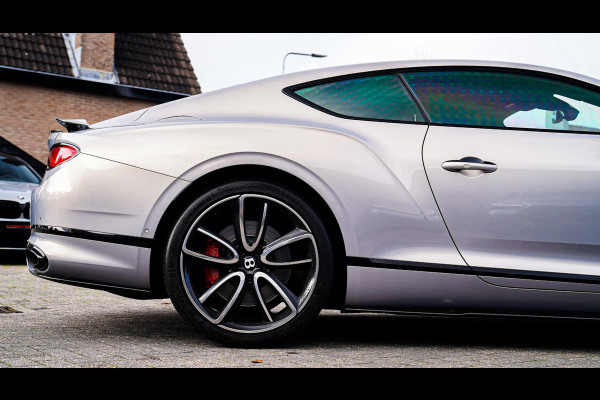 Bentley Continental GT 6.0 W12 | Massage | 360 cam | Swarovski | Carbon Package | ACC | Spoiler | Luchtvering | Head up Display Bentley Continental GT 6.0 W12 | Massage | 360 cam | Swarovski | Carbon Package | ACC | Spoiler | Luchtvering | Head up Display