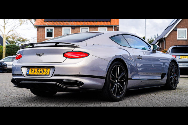 Bentley Continental GT 6.0 W12 | Massage | 360 cam | Swarovski | Carbon Package | ACC | Spoiler | Luchtvering | Head up Display Bentley Continental GT 6.0 W12 | Massage | 360 cam | Swarovski | Carbon Package | ACC | Spoiler | Luchtvering | Head up Display