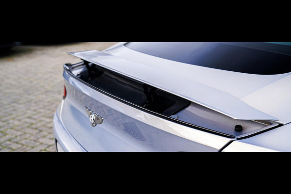 Bentley Continental GT 6.0 W12 | Massage | 360 cam | Swarovski | Carbon Package | ACC | Spoiler | Luchtvering | Head up Display Bentley Continental GT 6.0 W12 | Massage | 360 cam | Swarovski | Carbon Package | ACC | Spoiler | Luchtvering | Head up Display