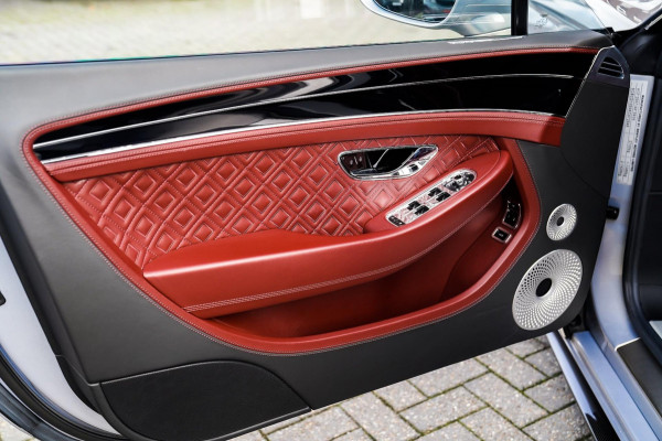 Bentley Continental GT 6.0 W12 | Massage | 360 cam | Swarovski | Carbon Package | ACC | Spoiler | Luchtvering | Head up Display Bentley Continental GT 6.0 W12 | Massage | 360 cam | Swarovski | Carbon Package | ACC | Spoiler | Luchtvering | Head up Display