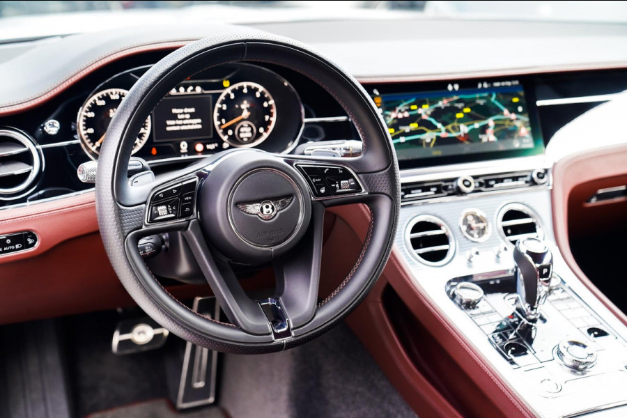 Bentley Continental GT 6.0 W12 | Massage | 360 cam | Swarovski | Carbon Package | ACC | Spoiler | Luchtvering | Head up Display Bentley Continental GT 6.0 W12 | Massage | 360 cam | Swarovski | Carbon Package | ACC | Spoiler | Luchtvering | Head up Display