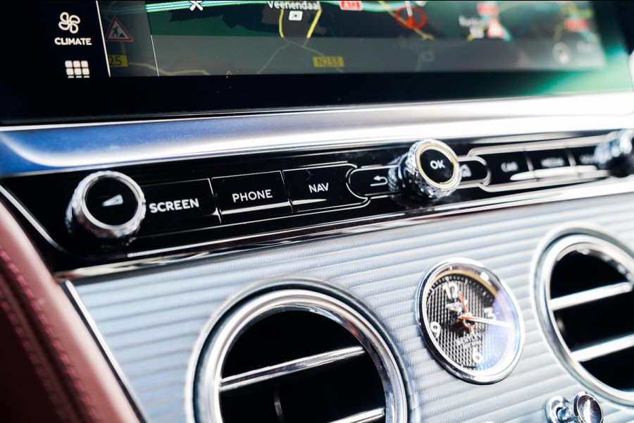 Bentley Continental GT 6.0 W12 | Massage | 360 cam | Swarovski | Carbon Package | ACC | Spoiler | Luchtvering | Head up Display Bentley Continental GT 6.0 W12 | Massage | 360 cam | Swarovski | Carbon Package | ACC | Spoiler | Luchtvering | Head up Display