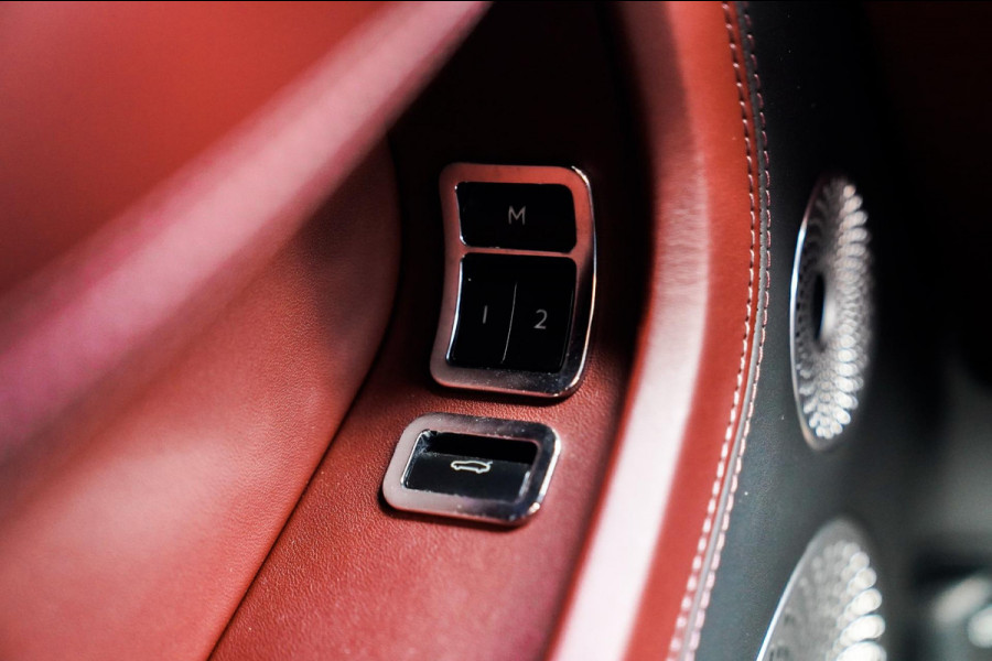 Bentley Continental GT 6.0 W12 | Massage | 360 cam | Swarovski | Carbon Package | ACC | Spoiler | Luchtvering | Head up Display Bentley Continental GT 6.0 W12 | Massage | 360 cam | Swarovski | Carbon Package | ACC | Spoiler | Luchtvering | Head up Display