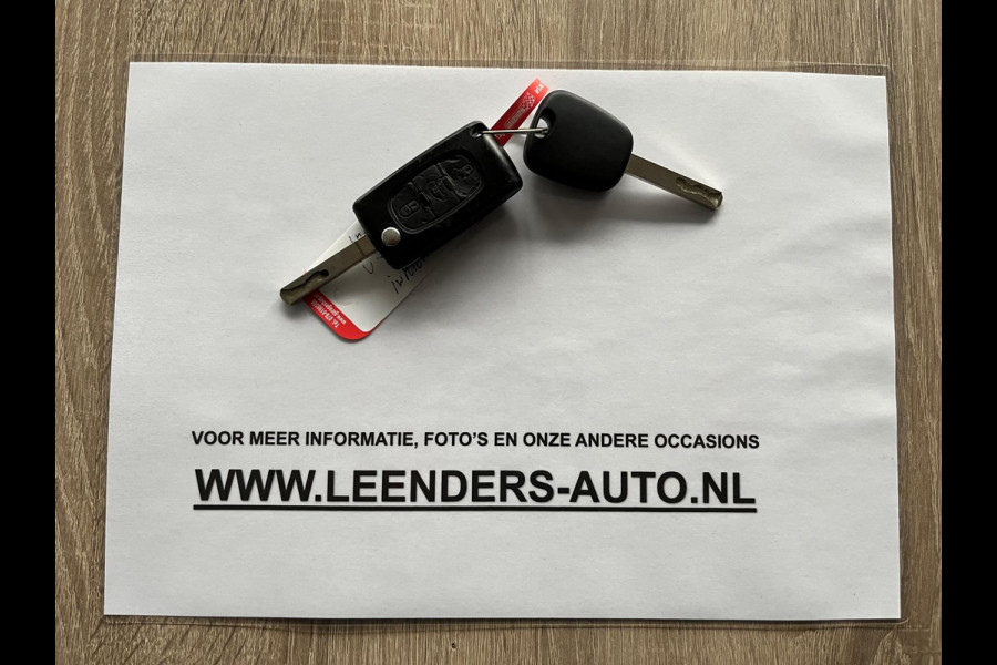 Citroën Berlingo AUTOMAAT SERVICEWAGEN 1.6 BlueHDI 100PK euro6 S&S, Bott kast, V230 Omvormer, Standkachel, Trekhaak, RIJKLAARPRIJS