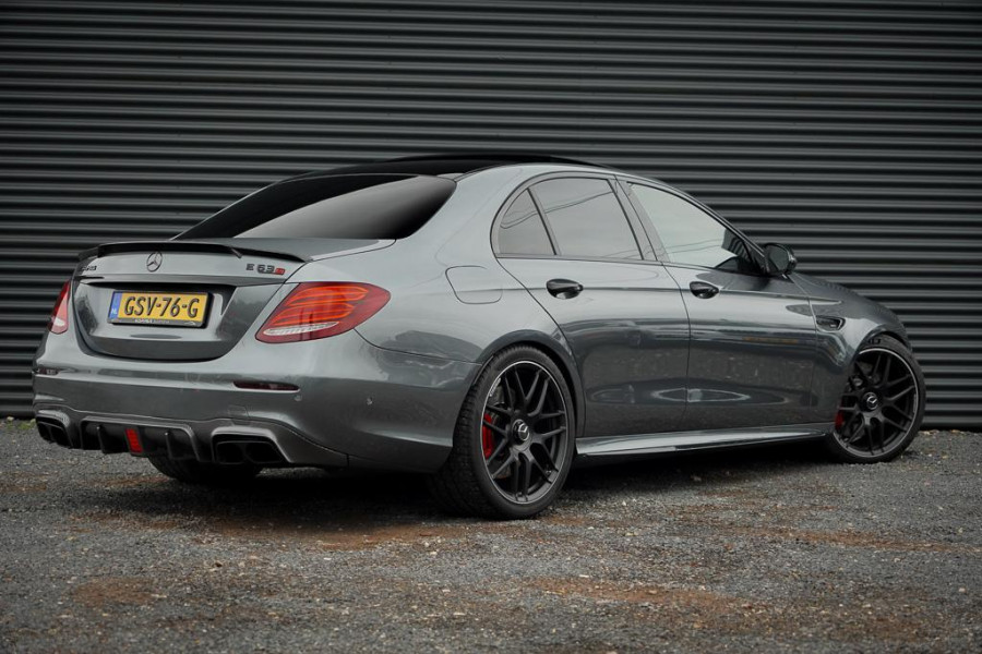 Mercedes-Benz E-Klasse AMG 63 S 4M / Dak / Kuipstoelen / Stoelverwarming / Memory / Distronic
