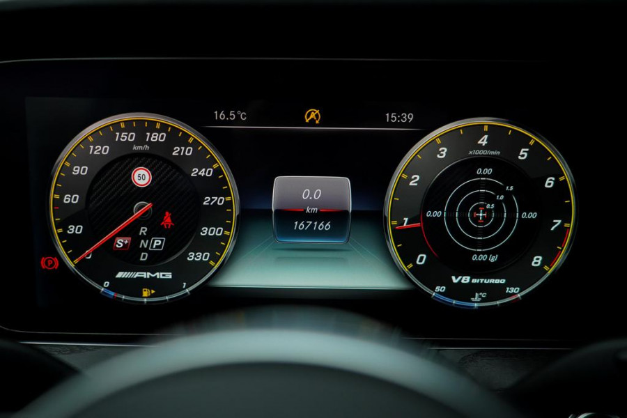 Mercedes-Benz E-Klasse AMG 63 S 4M / Dak / Kuipstoelen / Stoelverwarming / Memory / Distronic