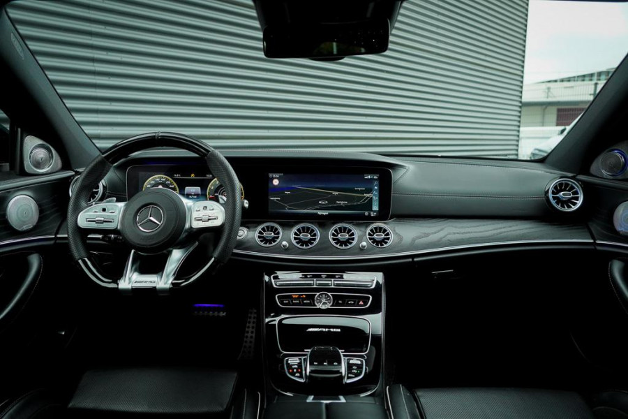 Mercedes-Benz E-Klasse AMG 63 S 4M / Dak / Kuipstoelen / Stoelverwarming / Memory / Distronic