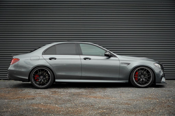 Mercedes-Benz E-Klasse AMG 63 S 4M / Dak / Kuipstoelen / Stoelverwarming / Memory / Distronic