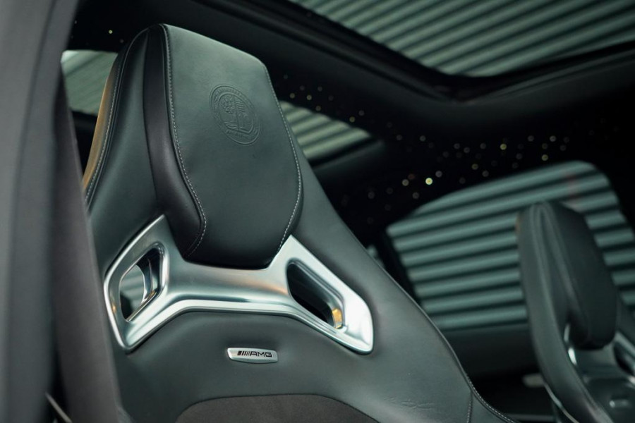 Mercedes-Benz E-Klasse AMG 63 S 4M / Dak / Kuipstoelen / Stoelverwarming / Memory / Distronic