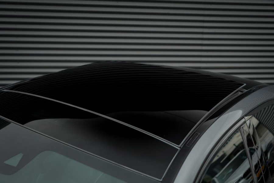 Mercedes-Benz E-Klasse AMG 63 S 4M / Dak / Kuipstoelen / Stoelverwarming / Memory / Distronic