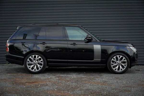 Land Rover Range Rover 2.0 P400e Vogue / Pano / Trekhaak / Meridian / Stoelventilatie Land Rover Range Rover 2.0 P400e Vogue / Pano / Trekhaak / Meridian / Stoelventilatie