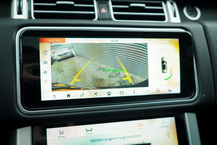 Land Rover Range Rover 2.0 P400e Vogue / Pano / Trekhaak / Meridian / Stoelventilatie Land Rover Range Rover 2.0 P400e Vogue / Pano / Trekhaak / Meridian / Stoelventilatie