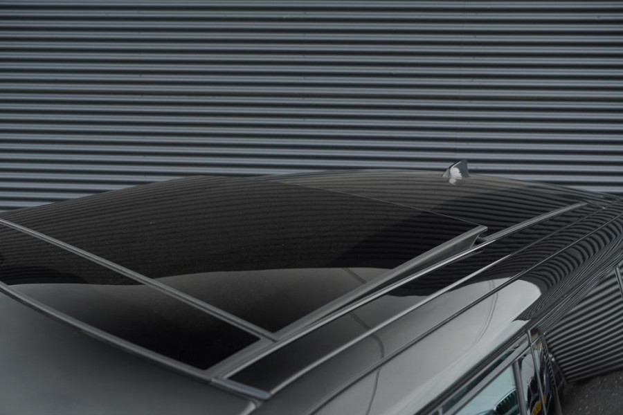 Land Rover Range Rover 2.0 P400e Vogue / Pano / Trekhaak / Meridian / Stoelventilatie Land Rover Range Rover 2.0 P400e Vogue / Pano / Trekhaak / Meridian / Stoelventilatie