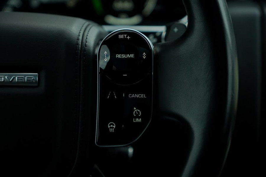 Land Rover Range Rover 2.0 P400e Vogue / Pano / Trekhaak / Meridian / Stoelventilatie Land Rover Range Rover 2.0 P400e Vogue / Pano / Trekhaak / Meridian / Stoelventilatie