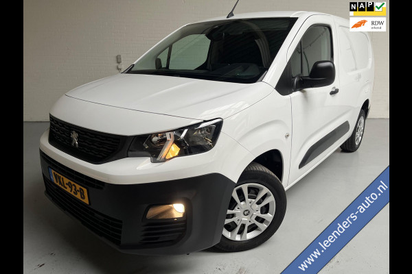 Peugeot Partner L2H1 1.5 BlueHDI 100PK euro6 Premium Long 3PERSOONS, Airco, Camera, CruiseControl, RIJKLAARPRIJS!