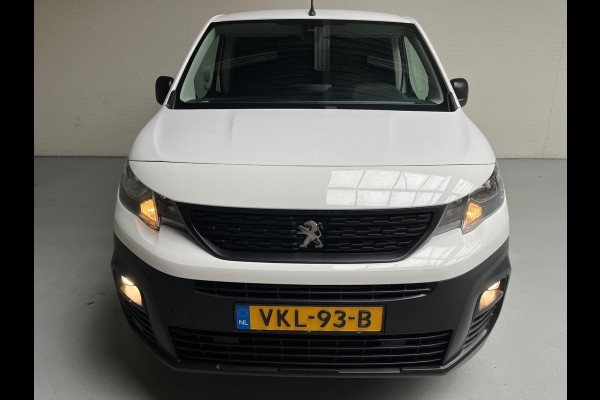 Peugeot Partner L2H1 1.5 BlueHDI 100PK euro6 Premium Long 3PERSOONS, Airco, Camera, CruiseControl, RIJKLAARPRIJS!