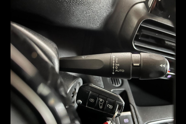 Peugeot Partner L2H1 1.5 BlueHDI 100PK euro6 Premium Long 3PERSOONS, Airco, Camera, CruiseControl, RIJKLAARPRIJS!