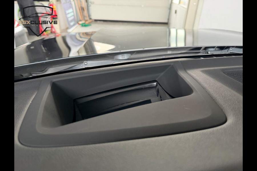 BMW X6 XDrive30d High Executive M Pakket/4W Sturing/Pano BMW X6 XDrive30d High Executive M Pakket/4W Sturing/Pano