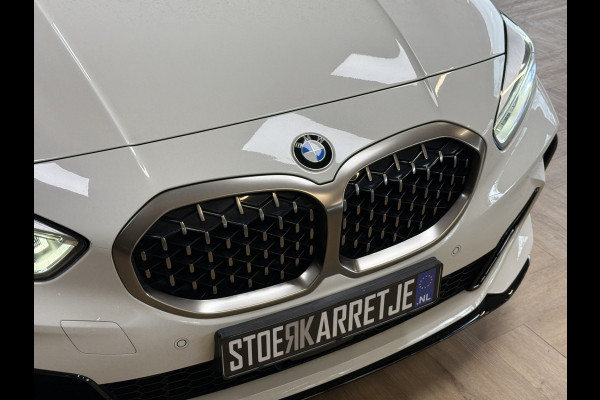BMW 1-serie M135i xDrive High Executive Navi | 19" | Alcantara | Camera | PDC V+A | BMW 1-serie M135i xDrive High Executive Navi | 19" | Alcantara | Camera | PDC V+A |