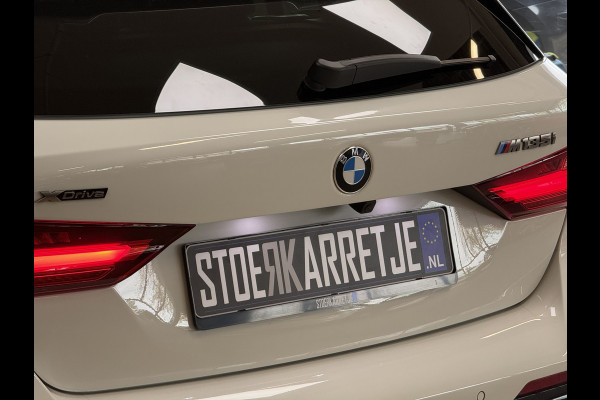 BMW 1-serie M135i xDrive High Executive Navi | 19" | Alcantara | Camera | PDC V+A | BMW 1-serie M135i xDrive High Executive Navi | 19" | Alcantara | Camera | PDC V+A |