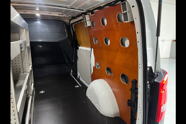 Mercedes-Benz Vito AUTOMAAT 114 CDI 140PK euro6 L2H1, Achterklep! Aluca kast, Omvormer, Airco Ecc, Navigatie, RIJKLAARPRIJS! Mercedes-Benz Vito AUTOMAAT 114 CDI 140PK euro6 L2H1, Achterklep! Aluca kast, Omvormer, Airco Ecc, Navigatie, RIJKLAARPRIJS!