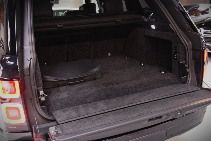 Land Rover Range Rover 2.0 P400e Vogue Navi|Panoramadak|Org.NL|Ijskast|1e Eig|Dealer onderhouden Land Rover Range Rover 2.0 P400e Vogue Navi|Panoramadak|Org.NL|Ijskast|1e Eig|Dealer onderhouden