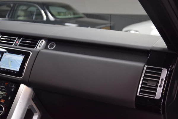 Land Rover Range Rover 2.0 P400e Vogue Navi|Panoramadak|Org.NL|Ijskast|1e Eig|Dealer onderhouden Land Rover Range Rover 2.0 P400e Vogue Navi|Panoramadak|Org.NL|Ijskast|1e Eig|Dealer onderhouden