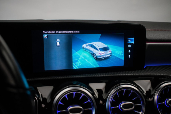 Mercedes-Benz CLA-Klasse Shooting Brake 180 Business Solution AMG Night Edition ORG NL [ Pano Sfeer Matrix Memory El Trekhaak ]