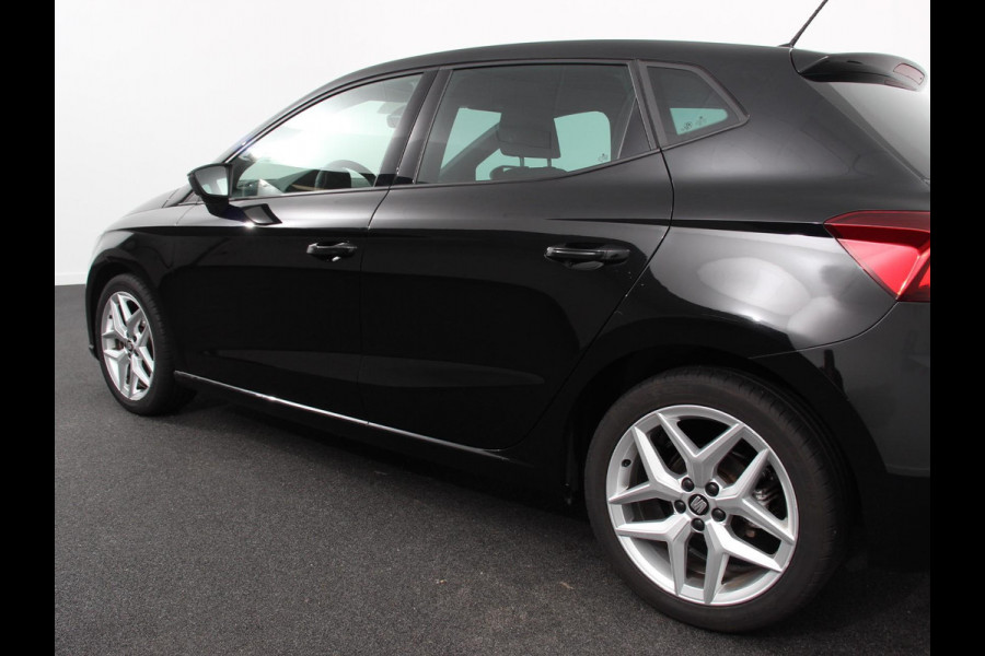 Seat Ibiza 1.0 FR DEMO! Navigatie Apple Carplay/Android Auto Climate Control Cruise Control Stoelverwarming